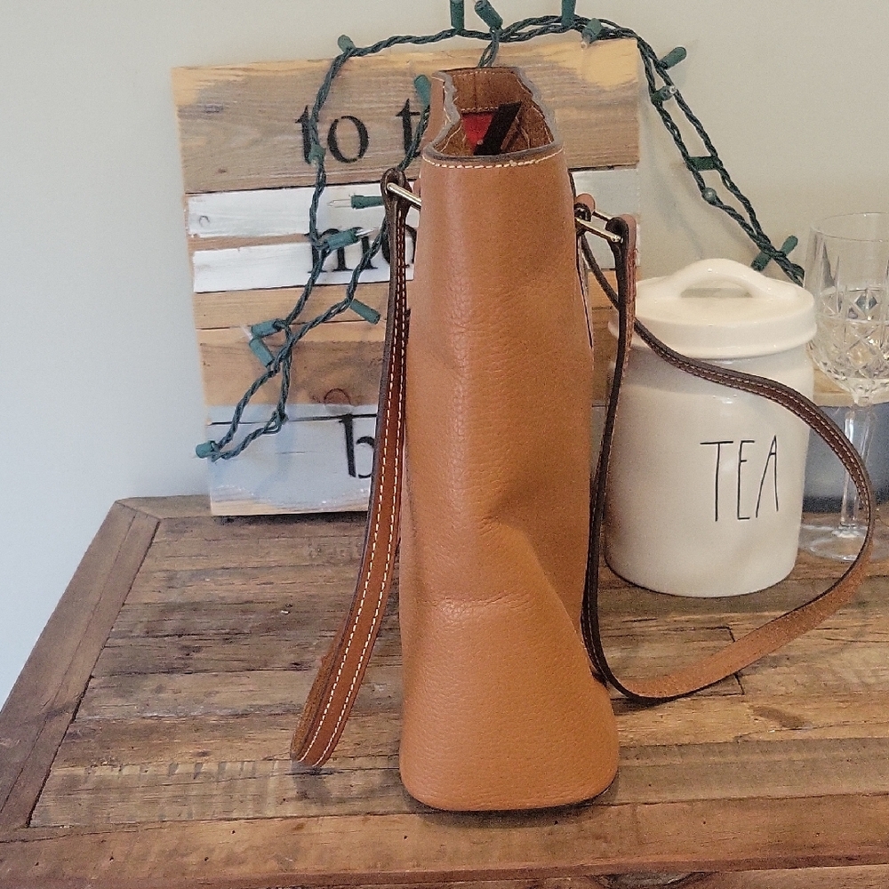 Dooney & Bourke Tan Structured Leather Tote - Picture 2 of 15